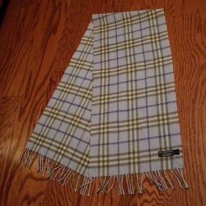 Burberry light blue novacheck scarf